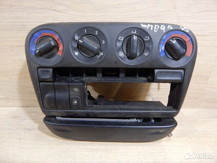 Переключатель печки Opel Omega B