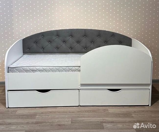 Детская кроватка/мягкая спинка/софа