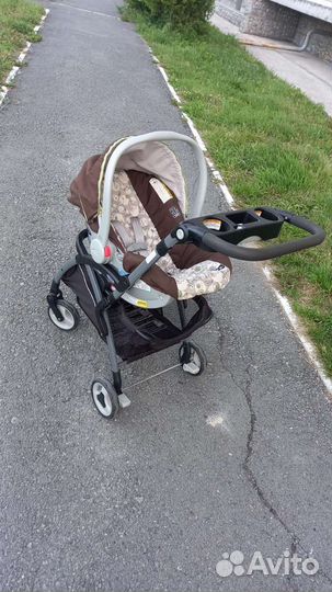 Автолюлька на колесах Graco