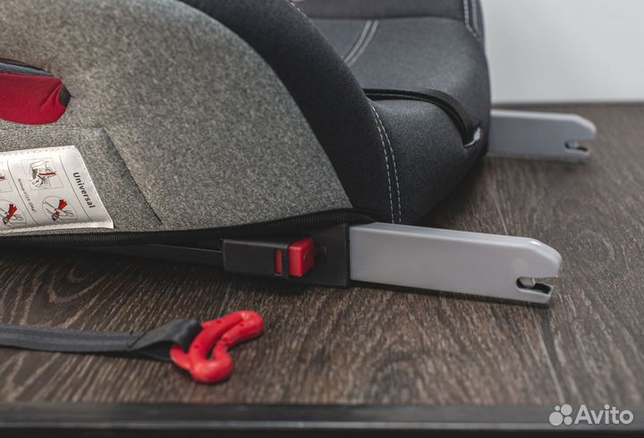 Бустер автомобильный Osann Lux Isofix 15-36