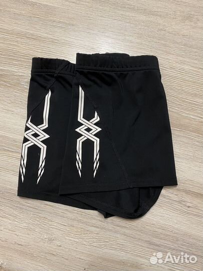 Волейбольные шорты mizuno