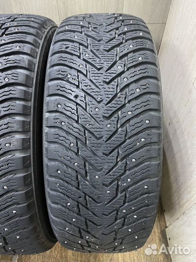 Nokian Tyres Hakkapeliitta 8 SUV 235/60 R18