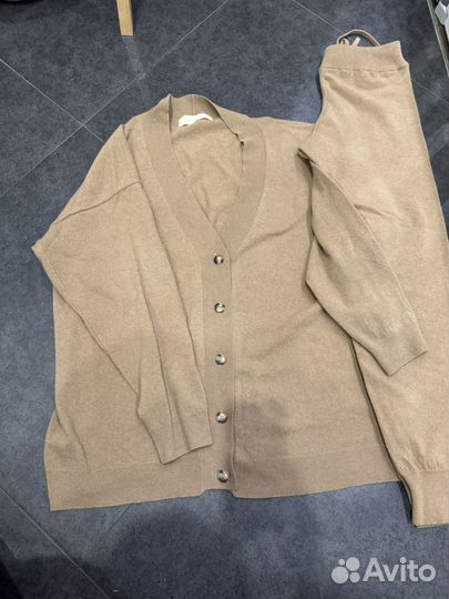 Комплект из шерсти Ushatava