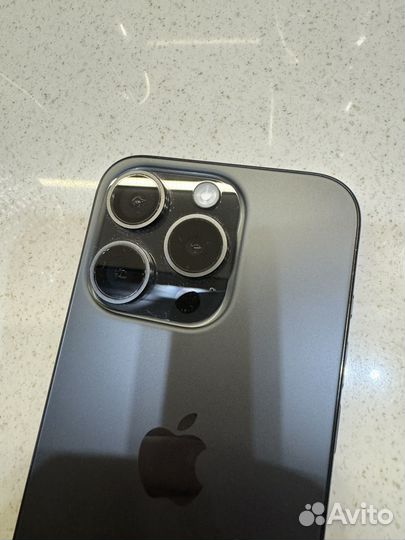 iPhone 15 Pro, 256 ГБ