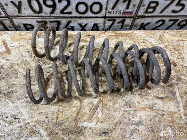 Пружины задние Ваз 21214 2011