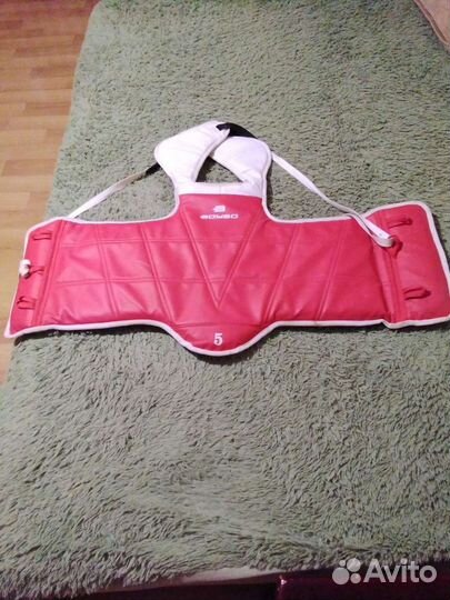 Жилет защитный для тхэквандо