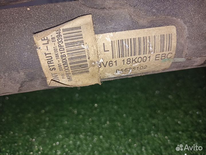 Амортизатор передний левый Форд Фокус 3