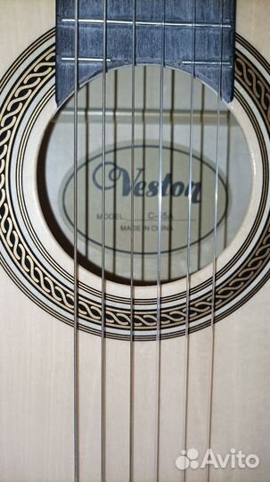 Классическая гитара Veston C-45A вместе с чехлом