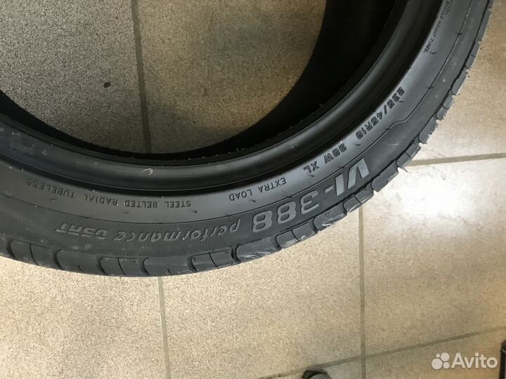 Ovation VI-388 235/45 R18 98W