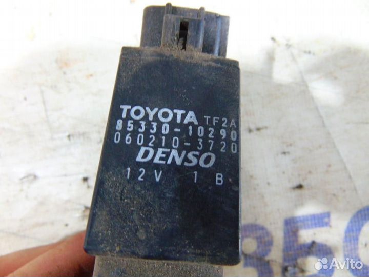 Насос омывателя для Toyota Caldina 1998-2002г