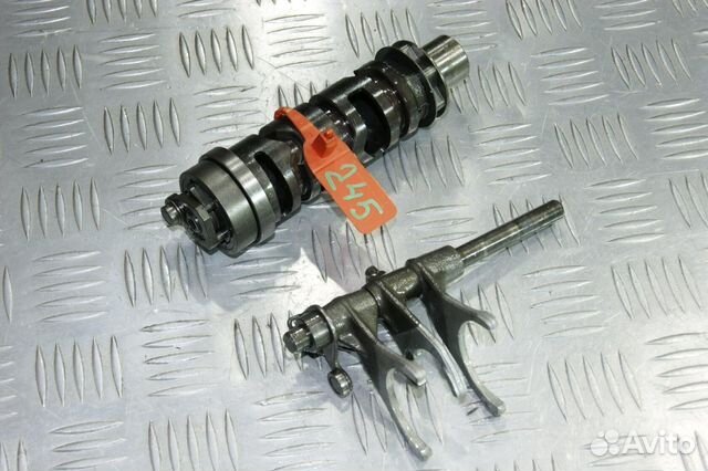 Вал копирный с вилками Suzuki GSX-R400R