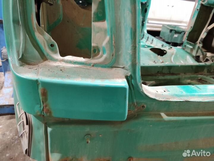 Панель задняя Volkswagen Polo 1994-1999