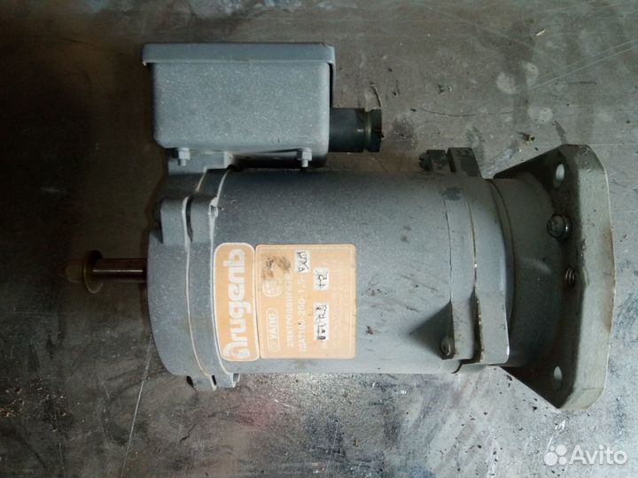 Электродвигатель