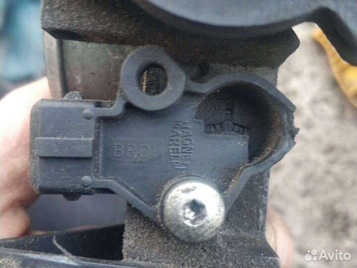 Дроссельная заслонка ситроен С5 2Л. 01Г