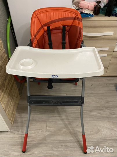 Детский стульчик для кормления
