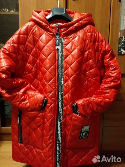 Куртка демисезонная женская 48 50 новая