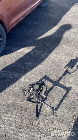 Стабилизатор Zhiyun Crane V2 + Двуручный хват