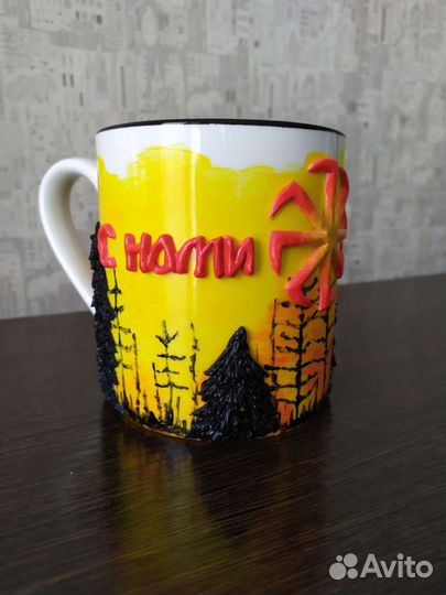 Кружка с декором из полимерной глины