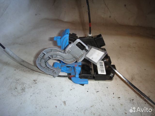 Замок двери Ceed (12) зад R б\у (арт. 81420A2100)