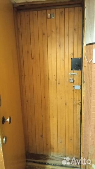Металлическая дверь бу