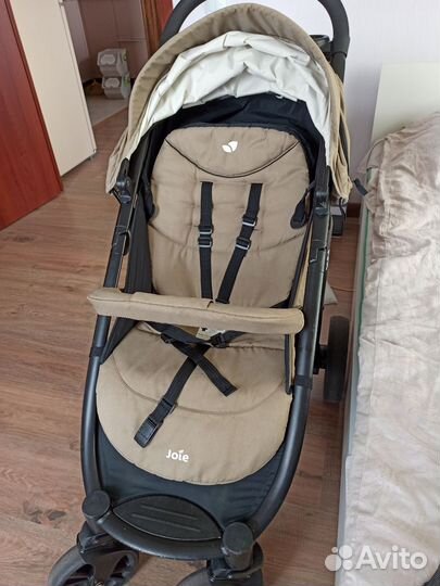 Прогулочная коляска joie litetrax 4