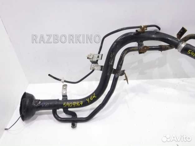 Топливно-заливная горловина