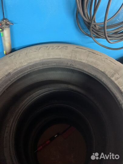 Thunderer City R202 255/55 R18