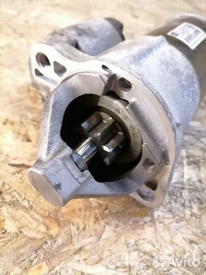 Стартер Mitsubishi Outlander XL 3.0 6B31