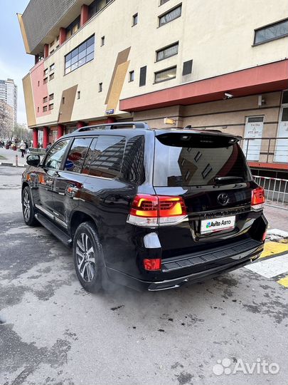 Toyota Land Cruiser 4.6 AT, 2019, 85 000 км