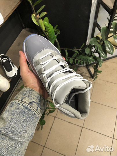 Nike Air Jordan 11 “cool grey”