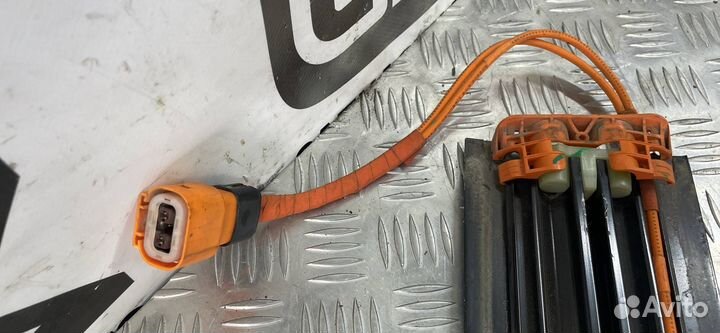 Провод высоковольтный Tesla Model 3 2023