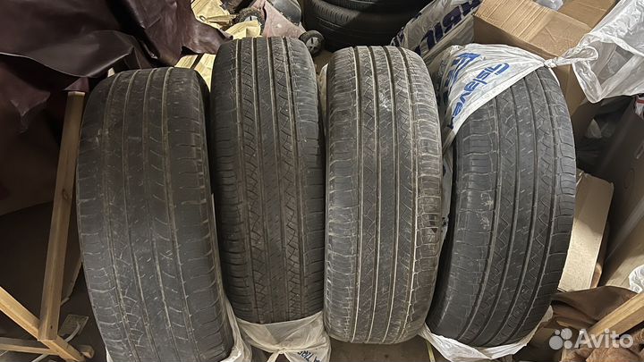 Michelin Latitude Tour 275/60 R20 114