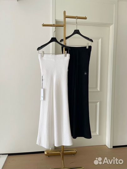 Спортивные штаны женские Alo Yoga