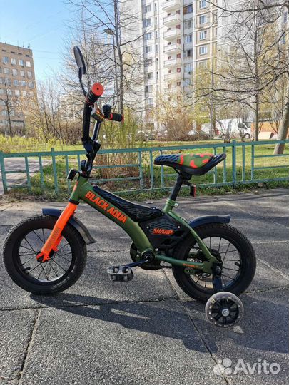 Детский велосипед. велосипед