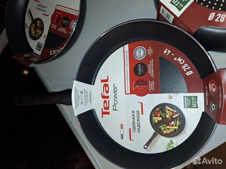 Новая сковорода Тефаль Tefal 22,24,26,28 см