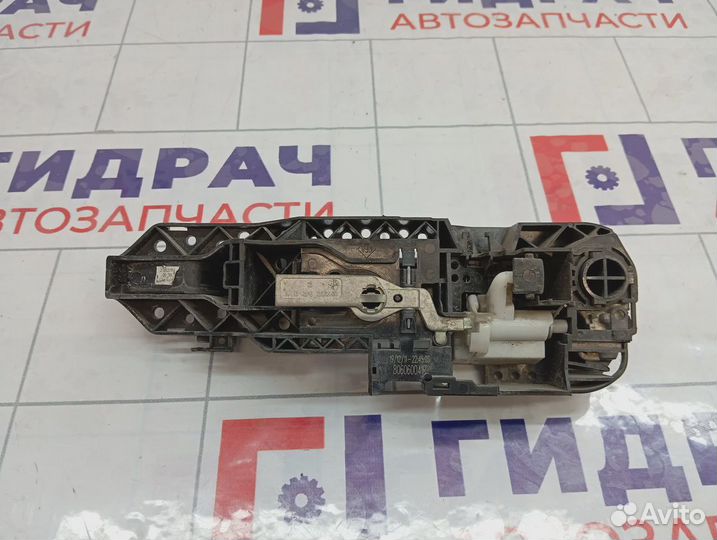 Ручка двери наружная задняя правая Renault Megane 3