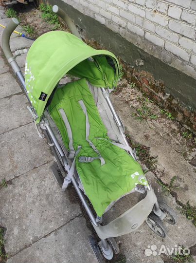 Прогулочная коляска трость Graco nimbly