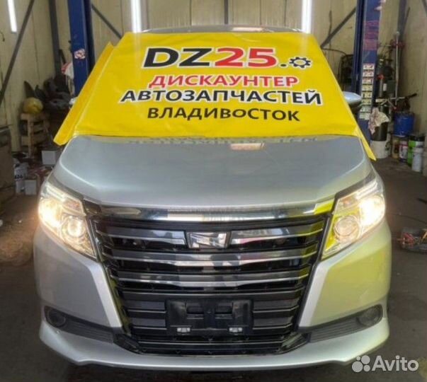 Подушка двигателя передняя правая Toyota