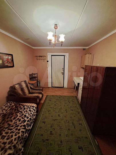 Комната 14 м² в 1-к., 3/5 эт.