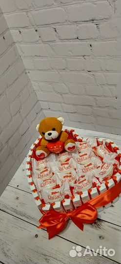 Подарок на 14 февраля с мишкой