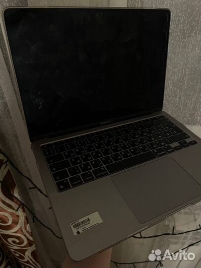 Apple MacBook 13 2020 m1 8gb 256