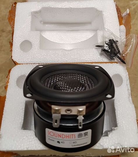 Акустические колонки электроника