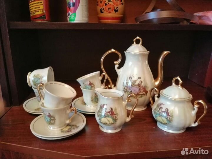 Сервиз Мадонна zajecar Югославия