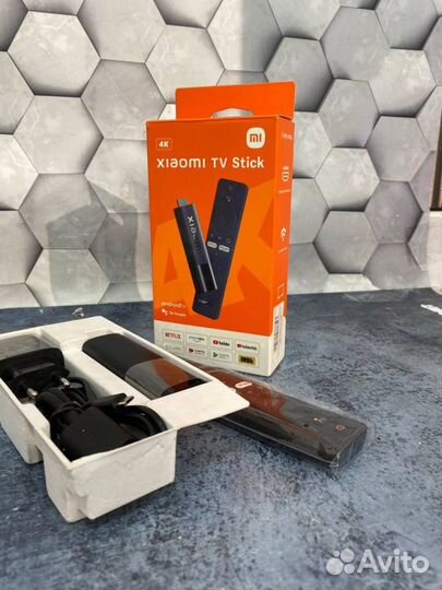 Тв-адаптер Xiaomi Mi TV Stick 4К