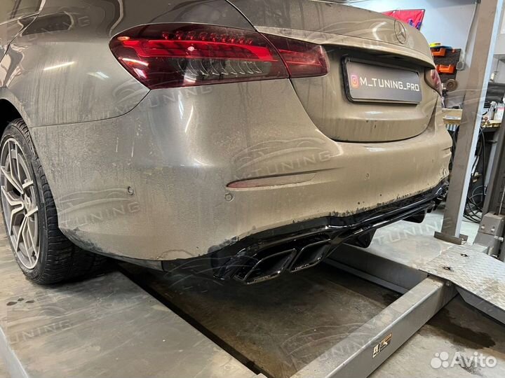 Диффузор 63AMG Mercedes W213 Новый