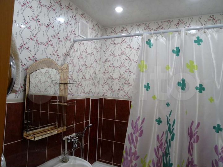 2-к. квартира, 46 м², 4/10 эт.