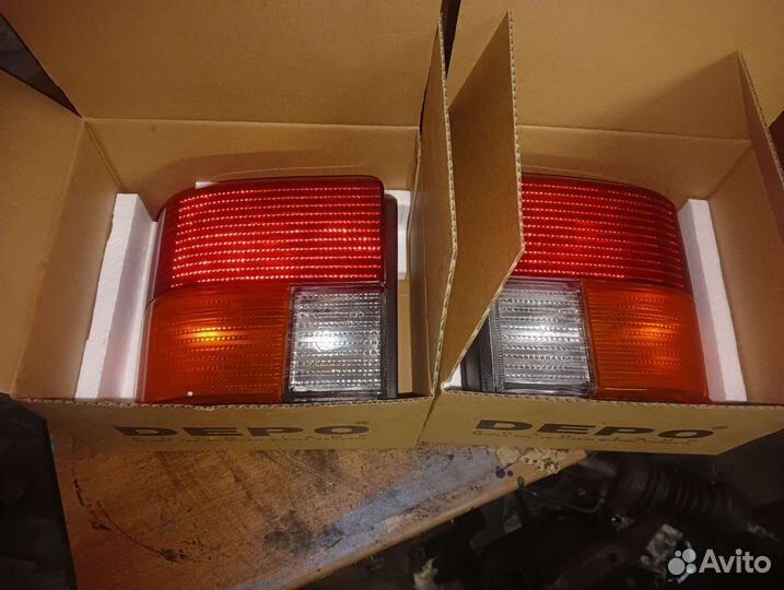 Фонари задние volkswagen transporter t4