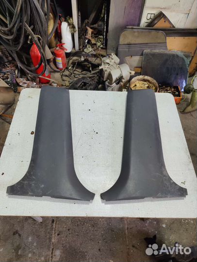 Накладка стойки mitsubishi lancer 7