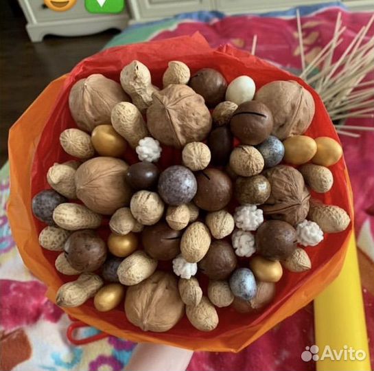 Съедобные букеты из орехов