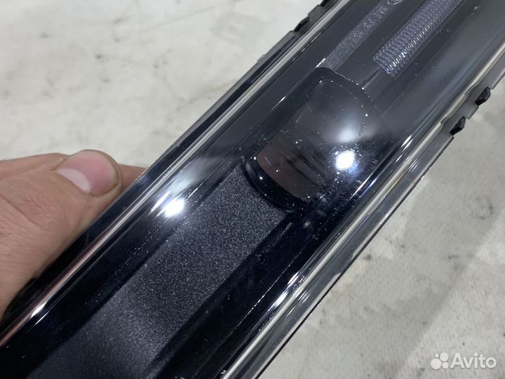 Противотуманная фара правая Range Rover Velar